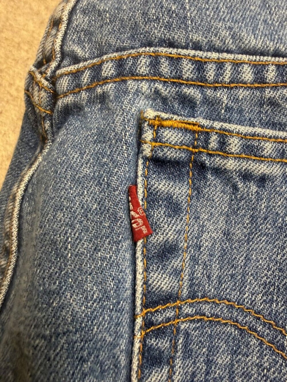 Vintage 90's Levi's 550 Relaxed Fit Tapered Leg Women's Denim Jeans Size 18 - Picture 4 of 10